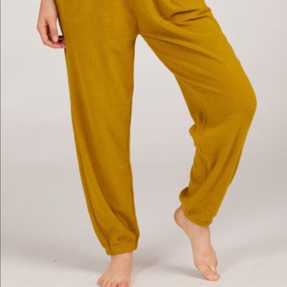 Free People sz small oversized sweatpants 😍 - Picture 4 of 5